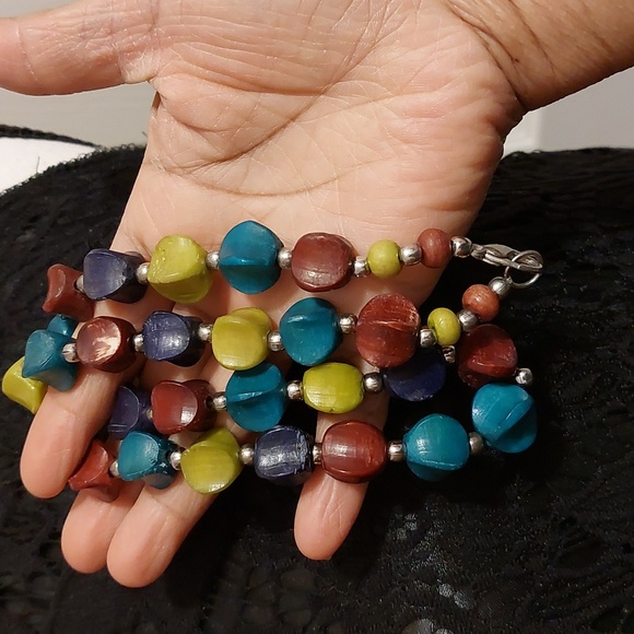 Vintage Multicolor Bead Necklace - Picture 5 of 5